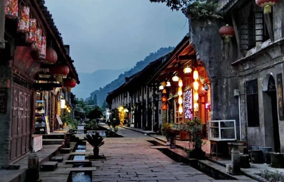 医院党委书记是公务员吗